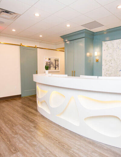 a view of the Slone Dental front desk.